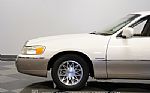 2000 Town Car Signature Series Thumbnail 24