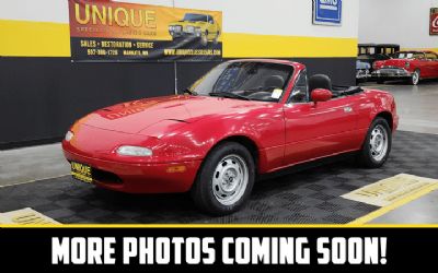 Photo of a 1991 Mazda MX-5 Miata Convertible for sale