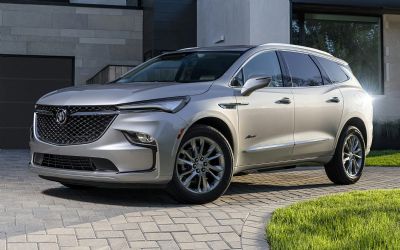 2023 Buick Enclave Essence