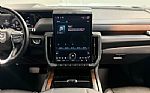 2025 Yukon XL Thumbnail 18