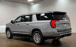 2025 Yukon XL Thumbnail 26