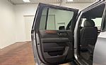 2025 Yukon XL Thumbnail 46