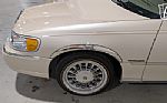 2001 Town Car Cartier Edition Thumbnail 27
