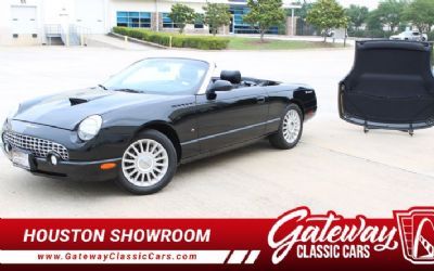 Photo of a 2004 Ford Thunderbird for sale