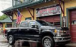 2017 Super Duty F-350 SRW Thumbnail 2