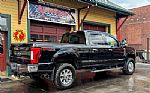 2017 Super Duty F-350 SRW Thumbnail 4