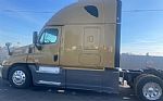 2016 Cascadia Thumbnail 1