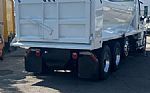 2015 Cascadia Super 10 Thumbnail 8