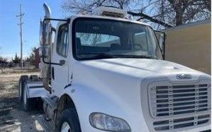 Photo of a 2006 Freightliner Business Class M2 112 Day Cab Trucks for sale