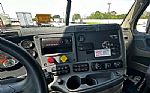 2018 CASCADIA 113 Thumbnail 7