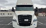 2021 Cascadia 116 Thumbnail 2