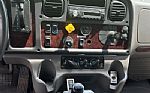 2016 BUSINESS CLASS M2 106 Thumbnail 15