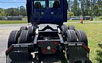 2014 CASCADIA 113 Thumbnail 3