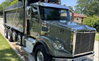 Photo of a 2019 Freightliner 122SD Dump Truck for sale
