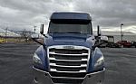 2019 CASCADIA 126 Thumbnail 5