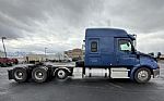 2019 CASCADIA 126 Thumbnail 4