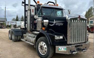 Photo of a 2007 Kenworth T800 Day Cab Trucks for sale