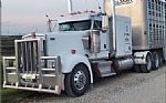 2006 W900L Thumbnail 1