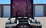 2013 T660 Thumbnail 4