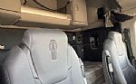 2023 T880 Thumbnail 11