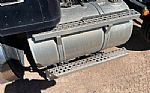 2022 T880 Sleeper Semi Tractor Thumbnail 16