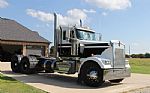 2022 W900L Thumbnail 5