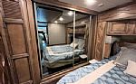 2019 Ventana 4054 Thumbnail 32