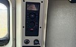 2016 VNL64T630 Thumbnail 16