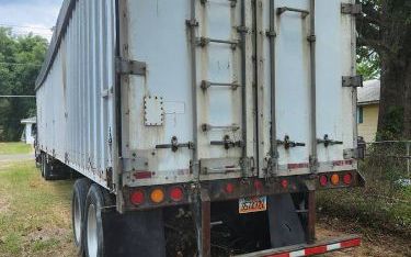 Photo of a 2003 Walking Floor Trailer for sale