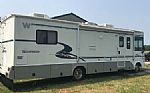 2003 Sightseer 33C Thumbnail 3