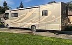 2010 Sightseer 33C Thumbnail 6