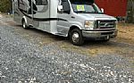 2010 30ft Motorhome Thumbnail 9