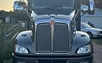 2014 T660 Thumbnail 2