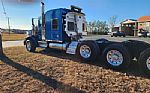2010 T800 Thumbnail 3