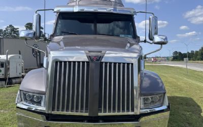 Photo of a 2018 Western Star 5700XE & 2023 Fontaine Drop Deck for sale