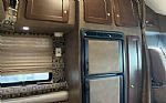 2014 Cascadia 113 Thumbnail 5