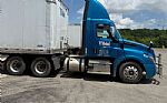 2023 Cascadia 126 Thumbnail 2