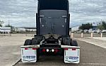 2018 T800 Sleeper Truck Thumbnail 4