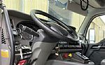 2015 T880 Thumbnail 16