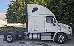 2019 Cascadia 113 Thumbnail 3