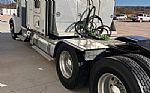 2013 W900 Thumbnail 4