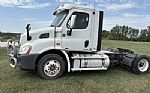 2012 Cascadia 113 Thumbnail 1