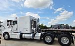 2016 T660 Thumbnail 6