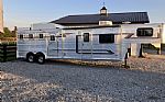 1997 4 Horse with Living Quarters Thumbnail 1