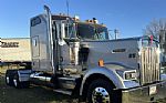 1999 W900 Thumbnail 1