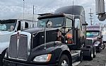 2012 T660 Thumbnail 1