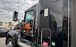 2012 T660 Thumbnail 5