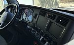 2020 T680 Thumbnail 6