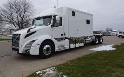 Photo of a 2021 Volvo Vnl64t300 for sale