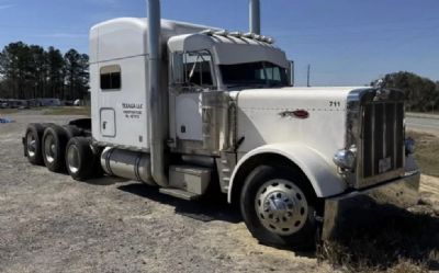 2002 Peterbilt 379 Exhd 